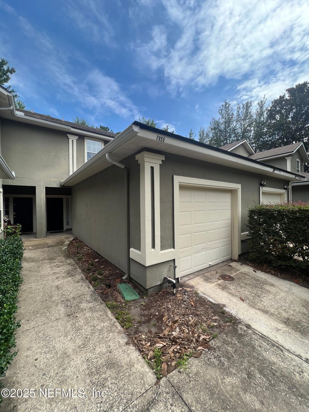 7955 Melvin Rd, Jacksonville, FL 32210 - photo 1