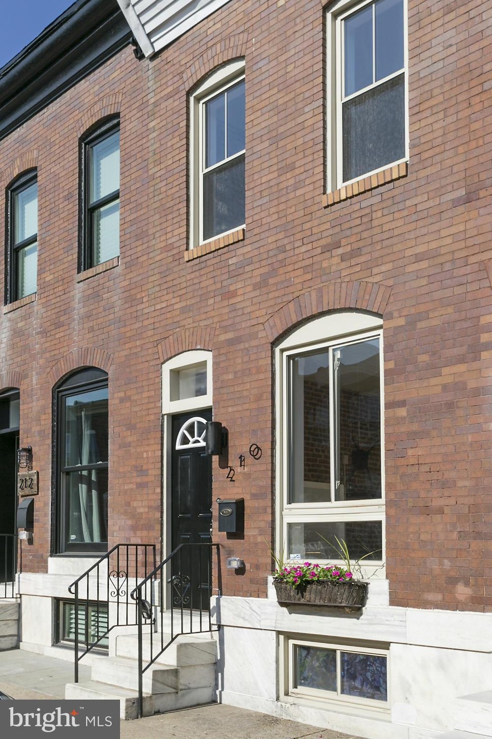 210 S Robinson St, Baltimore, MD 21224 - photo 1