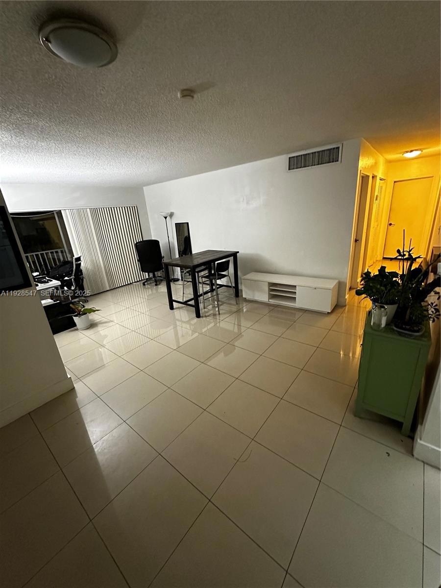 4300 NW 79th Ave unit 2F, Doral, FL 33166 - photo 1