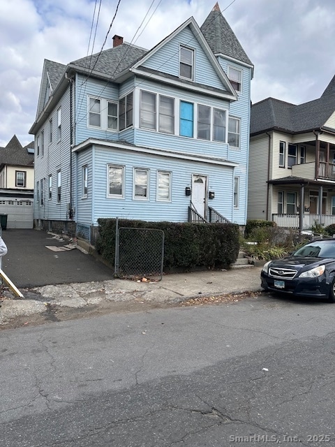 For Rent $1,900/month