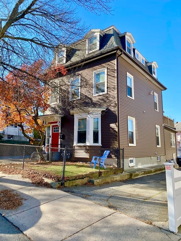 11 Greenville St unit 1, Somerville, MA 02143 - photo 1