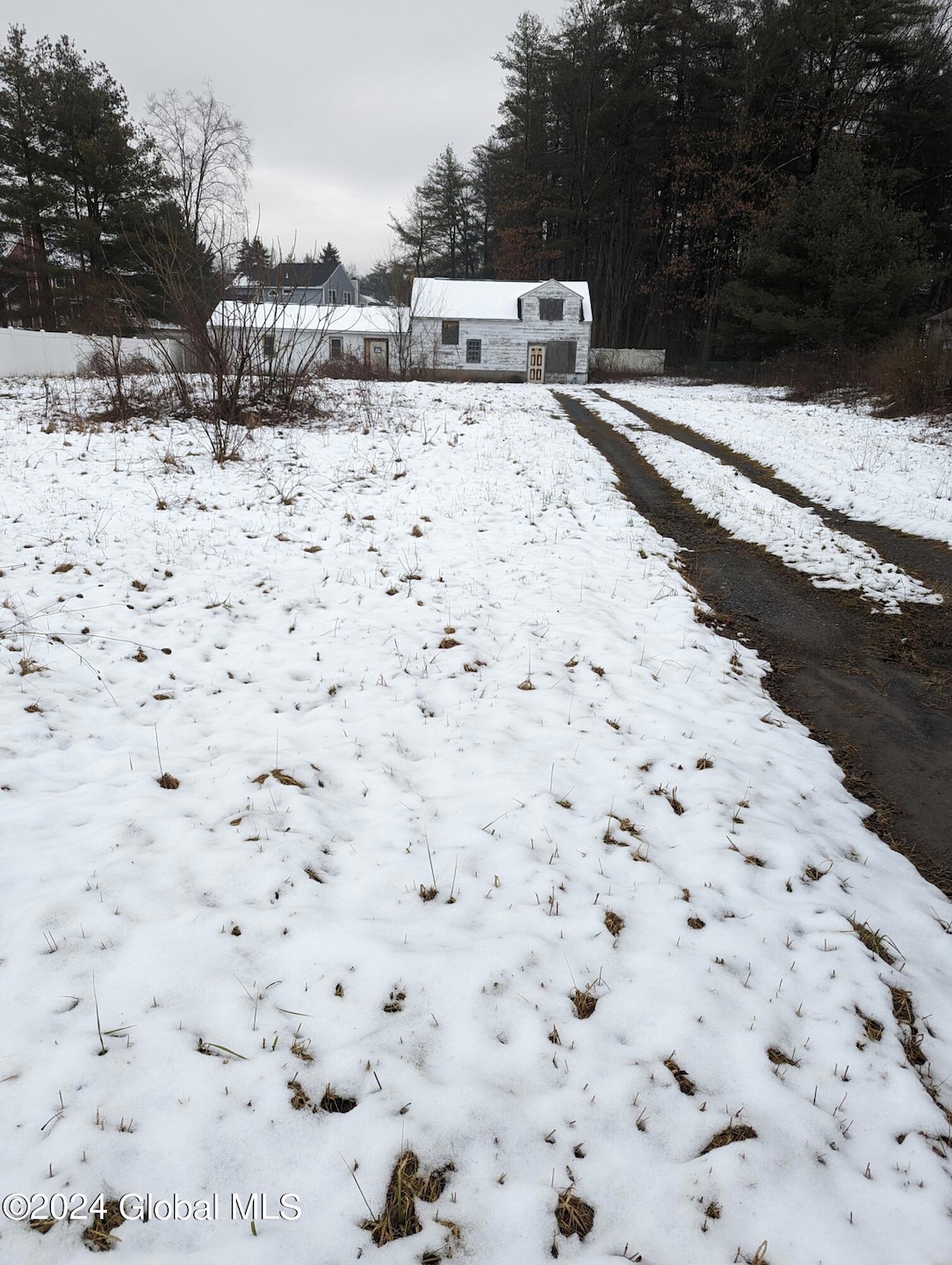 3815 Carman Rd, Schenectady, NY 12303 MLS 202411521