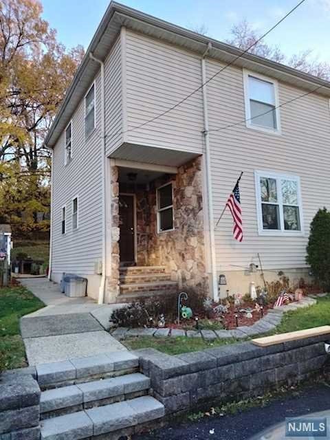 24 Augusta St unit 26, Elmwood Park, NJ 07407 - photo 1