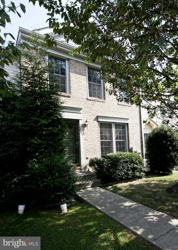 407 Woodhill Dr, Owings Mills, MD 21117 - photo 1