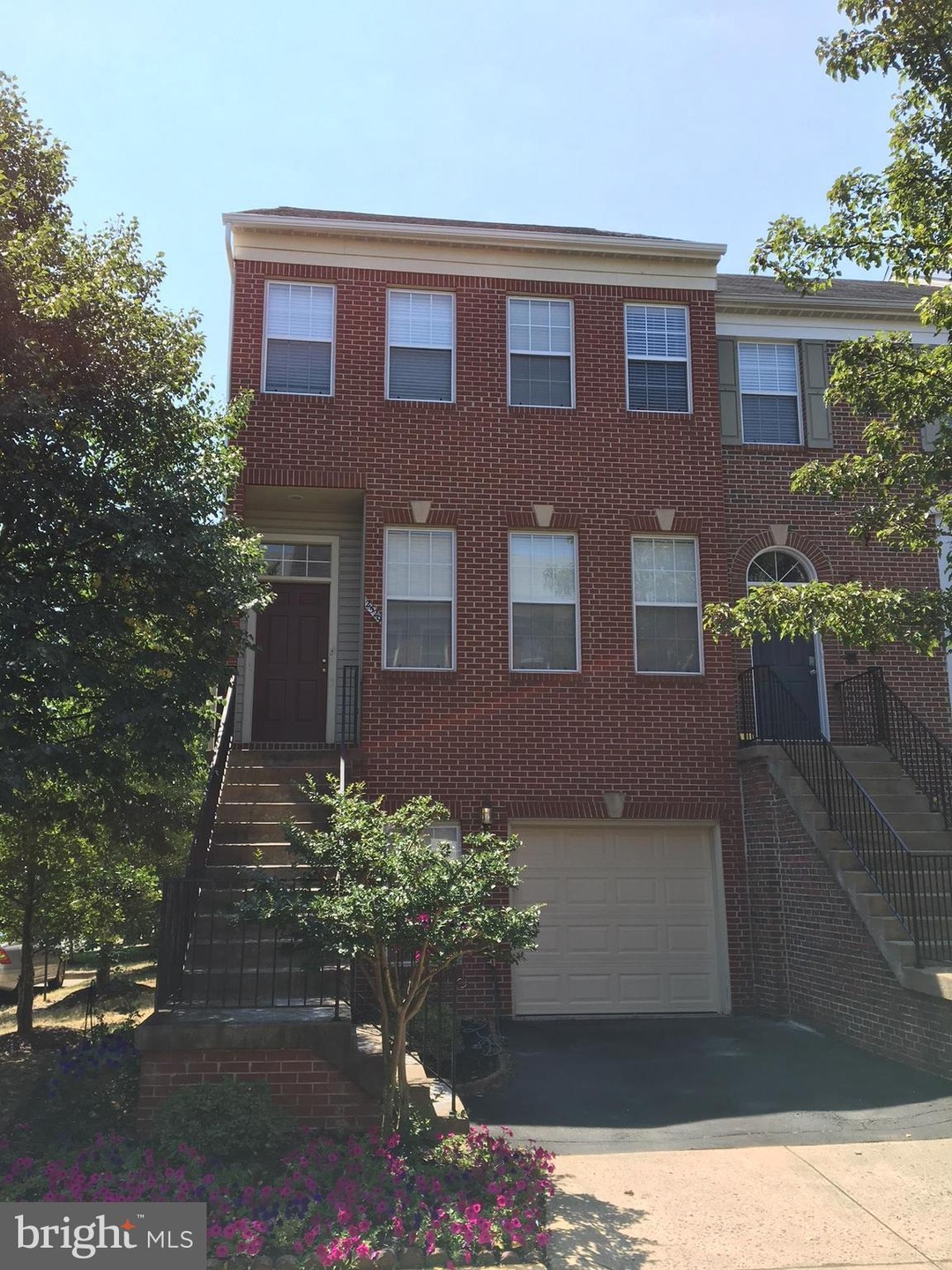 2529 James Monroe Cir, Herndon, VA 20171 - photo 1