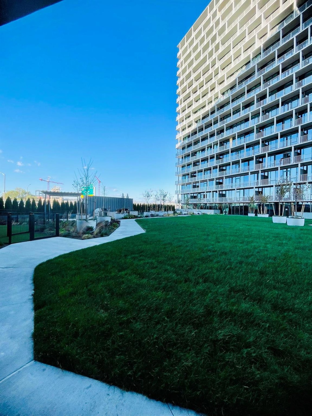 Longfield unit 5A, Flushing, NY 11354 - photo 1