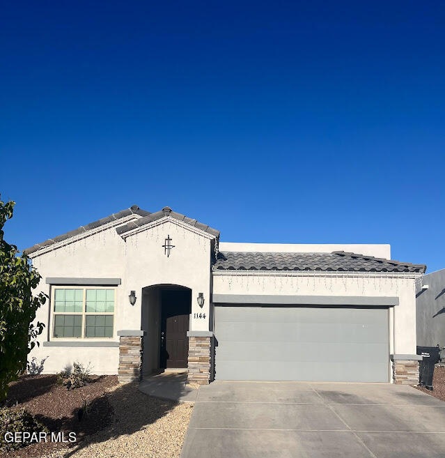 1144 Morton Place, Horizon City, TX 79928 - photo 1