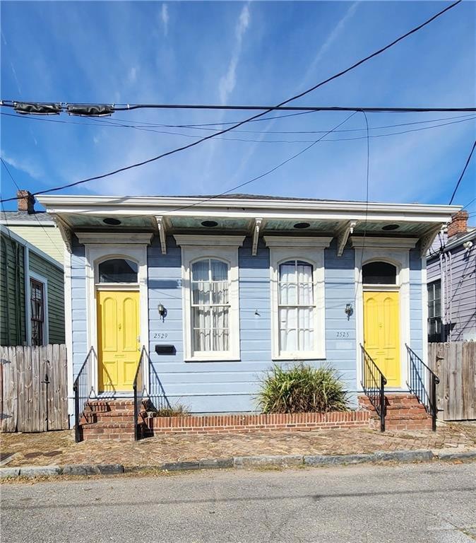 2529 Saint Thomas St, New Orleans, LA 70130 - photo 1
