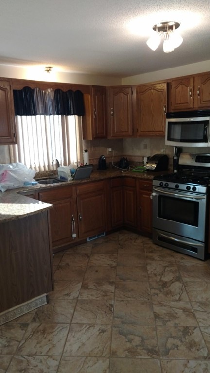 715 Jefferson St, Fall River, MA 02721 - photo 1