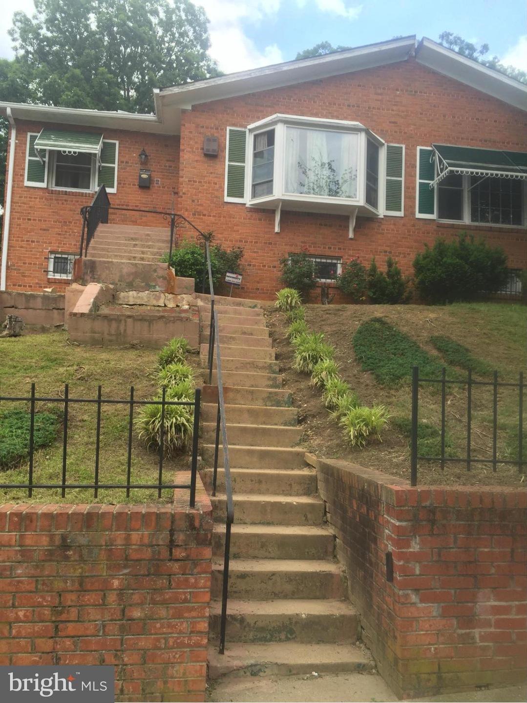 331 Division Ave NE, Washington, DC 20019 - photo 1