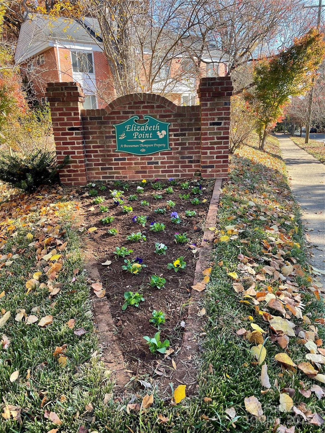 2513 Vail Ave unit 4, Charlotte, NC 28207 - photo 1