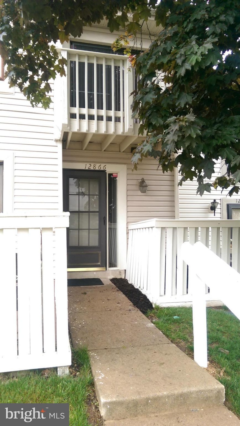 12866 Cara Dr unit 32, Woodbridge, VA 22192 - photo 1