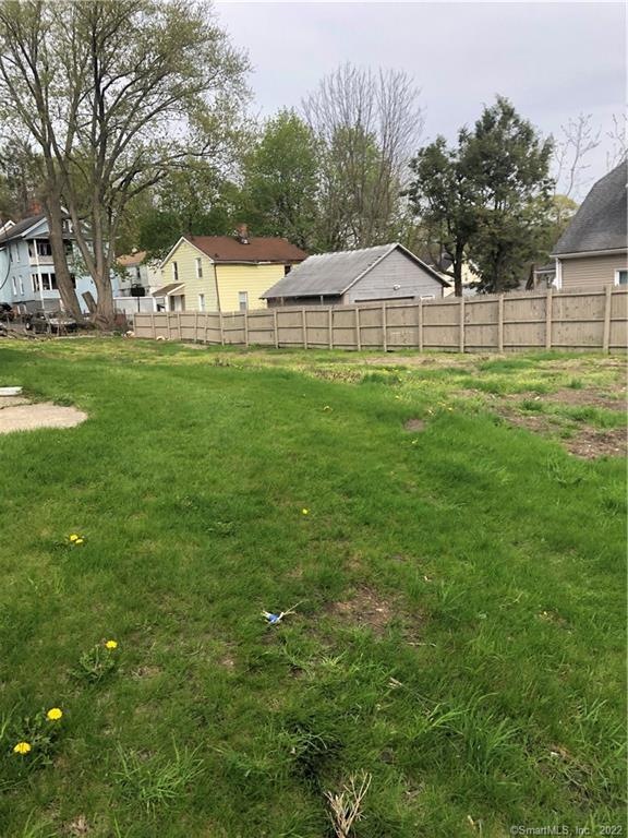 136 Pearl St, Waterbury, CT 06704 - photo 1