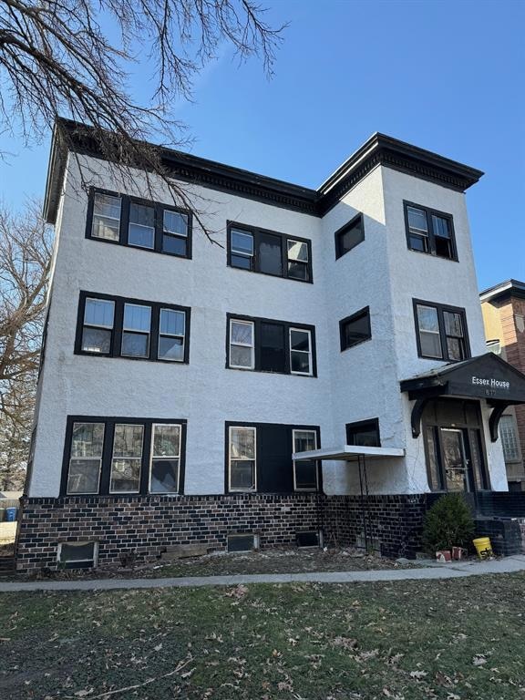 672 19th St, Des Moines, IA 50314 - photo 1