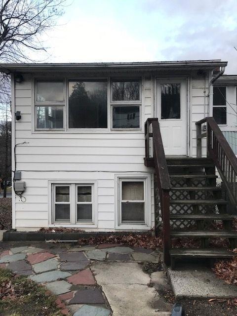 710 E Broad St unit 2nd floor, Tamaqua, PA 18252 - photo 1