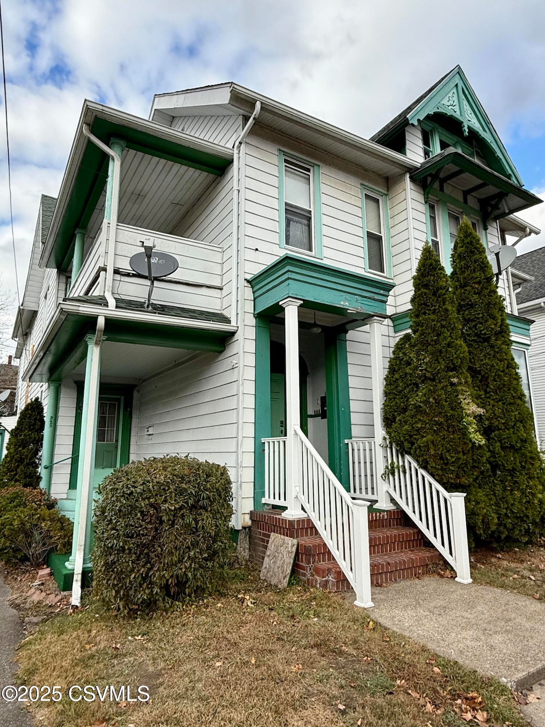 231 E Front St, Berwick, PA 18603 - photo 1