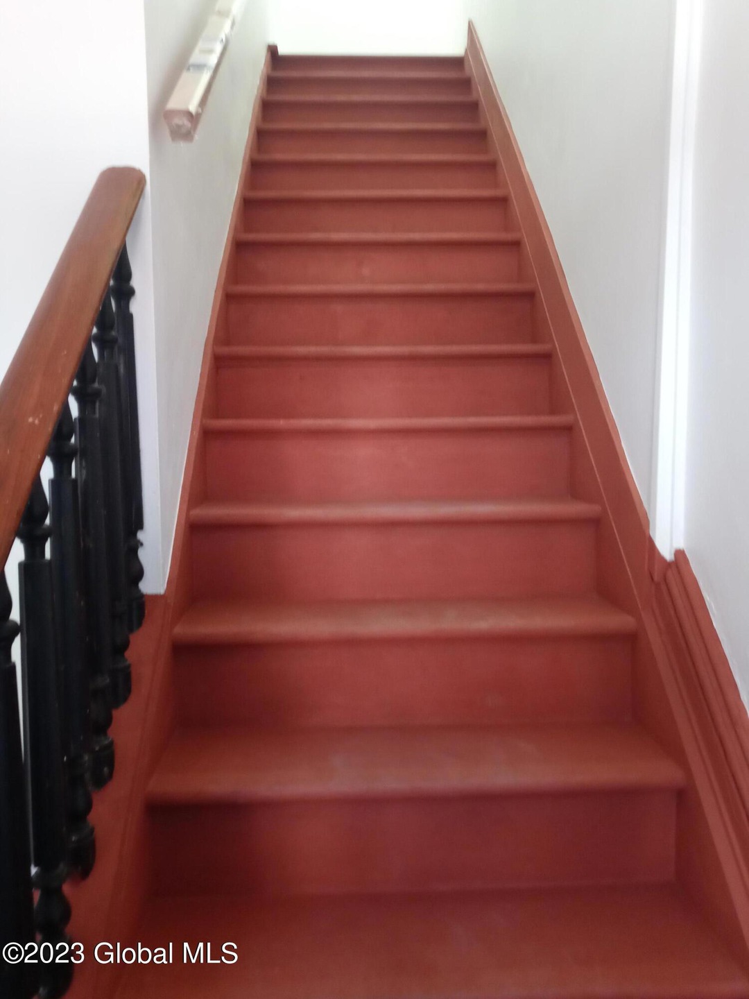 336 Clinton Ave unit 2nd Floor, Albany, NY 12206 - photo 1