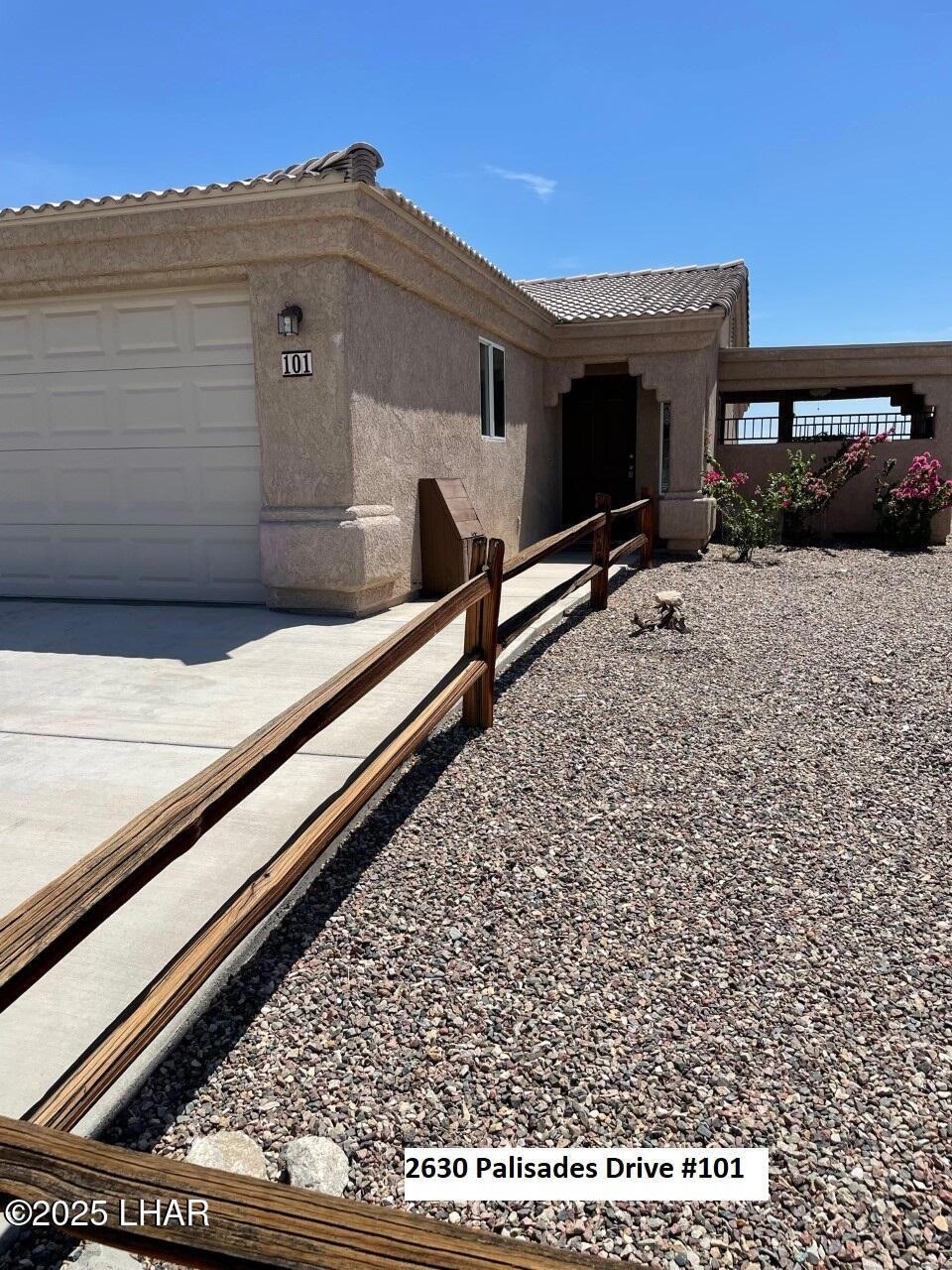 2630 Palisades Dr unit 101, Lake Havasu City, AZ 86403 - photo 1