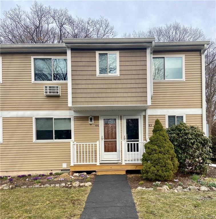 6 Rose Ln unit 5-44, Danbury, CT 06811 - photo 1