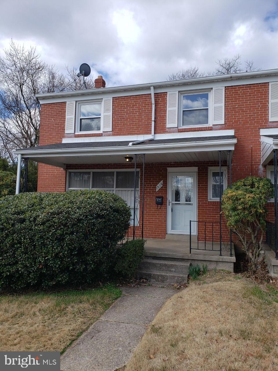 1316 Glenmont Rd, Baltimore, MD 21239 - photo 1