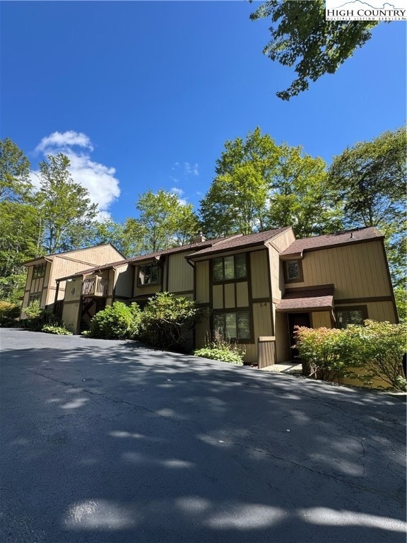 175 Ridgeview Rd unit 2, Sugar Mountain, NC 28604 - photo 1