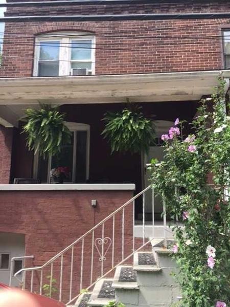 THIS END UNIT COULD BE YOUR NEW HOME FOR CHEAPER T