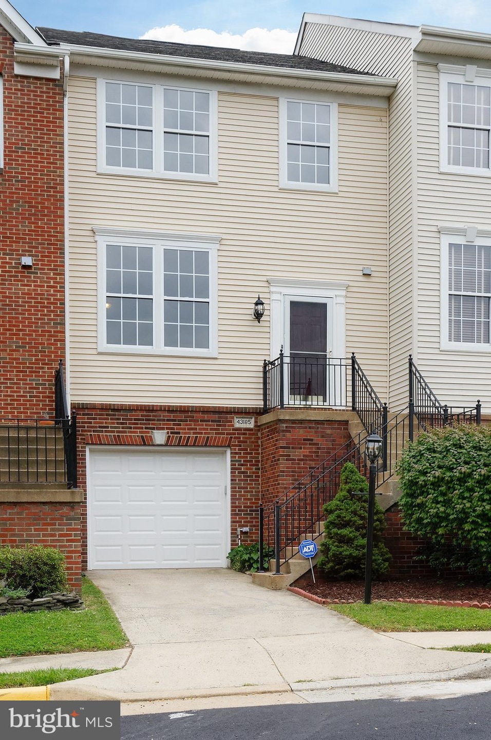 43185 Riders Square, Broadlands, VA 20148 - photo 1