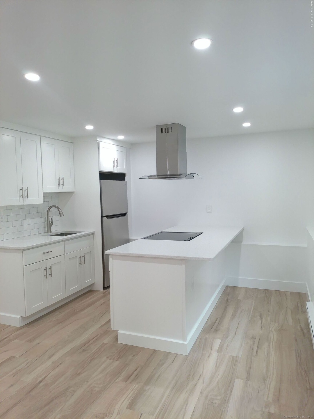 207 Beaver St unit A1, New Britain, CT 06051 - photo 1