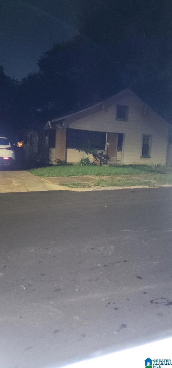 1245 15th St SW, Birmingham, AL 35211 - photo 1