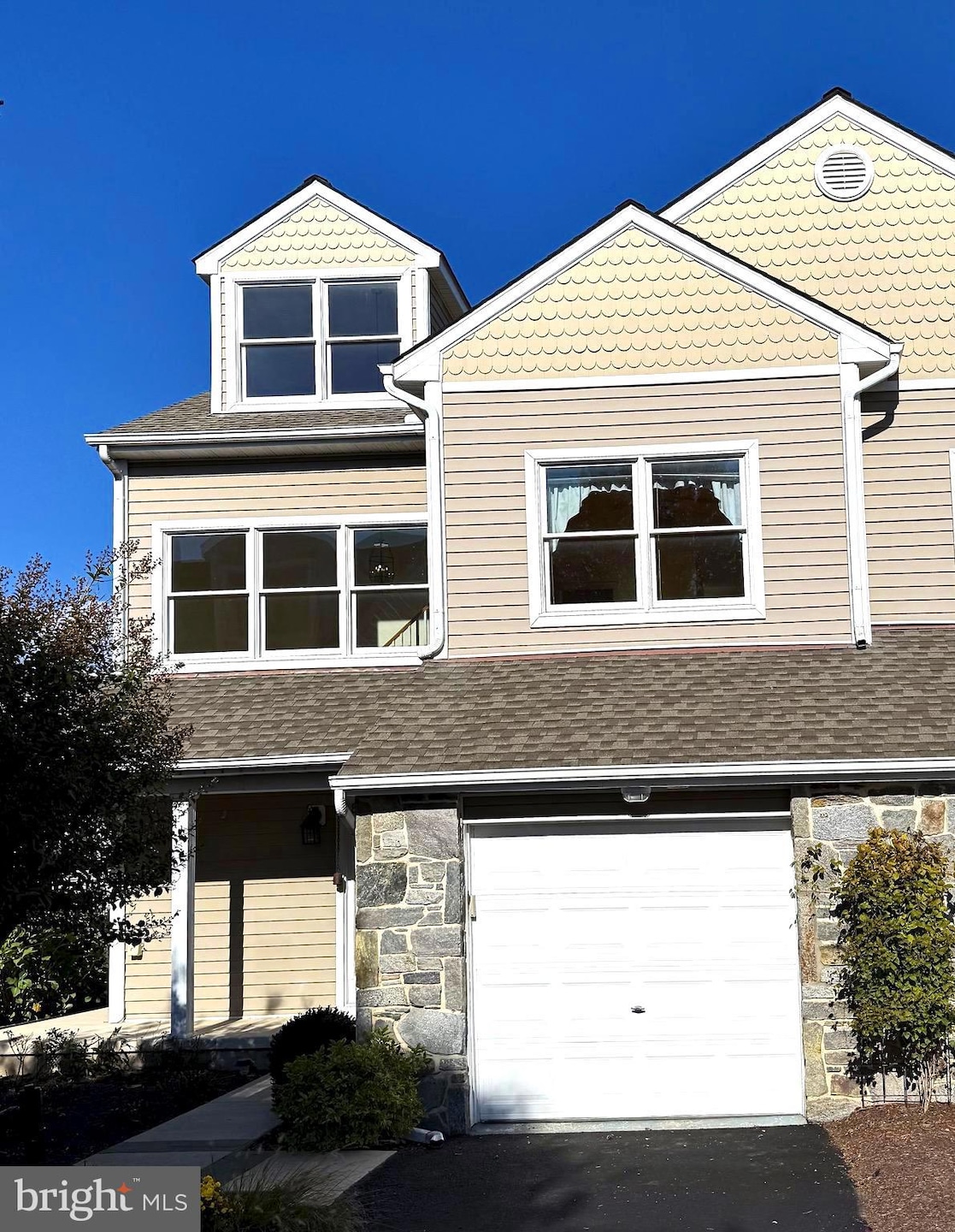 For Rent $3,200/month