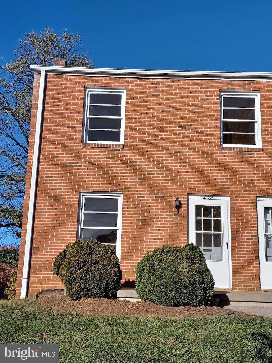 202 E Whitlock Ave, Winchester, VA 22601 - photo 1