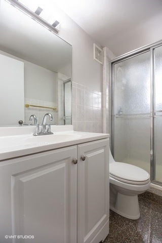 1326 Prairie Lawn Rd, Glenview, IL 60026 - photo 1