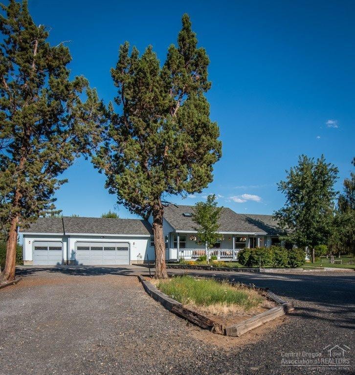 64764 Old Bend Redmond Hwy, Bend, OR 97701 - photo 1