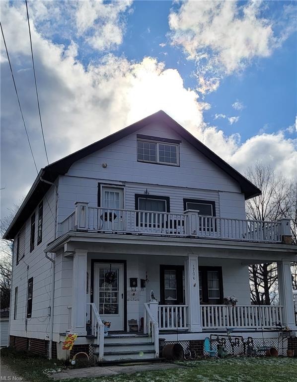 1706 E 291st St, Wickliffe, OH 44092 - photo 1