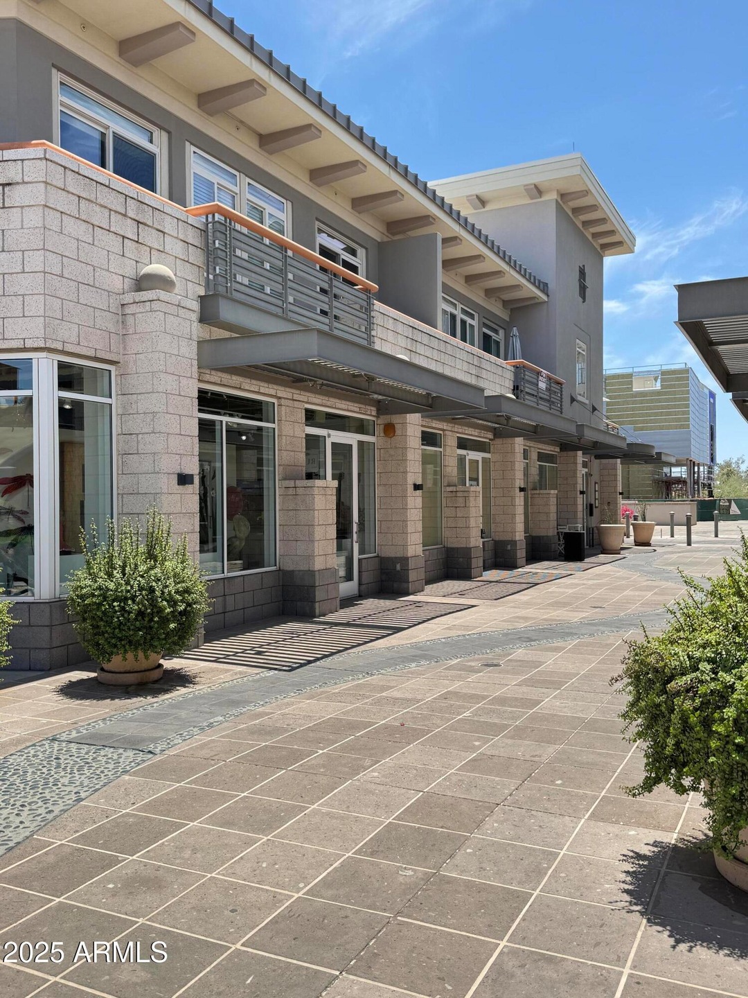 Exterior - 7039