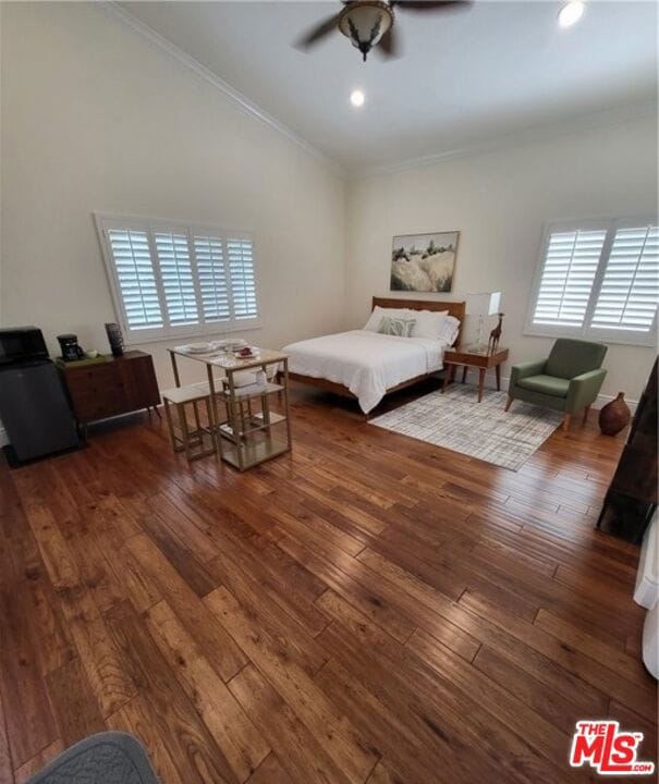 4956 Doman Ave, Tarzana, CA 91356 - photo 1