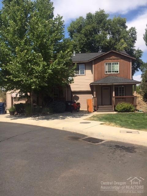 1121 NE Kayak Loop, Bend, OR 97701 - photo 1