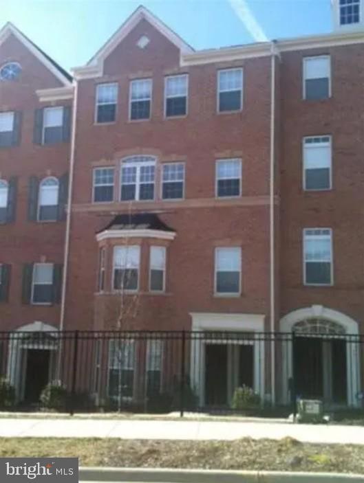 2707 Sheffield Hill Way, Woodbridge, VA 22191 - photo 1