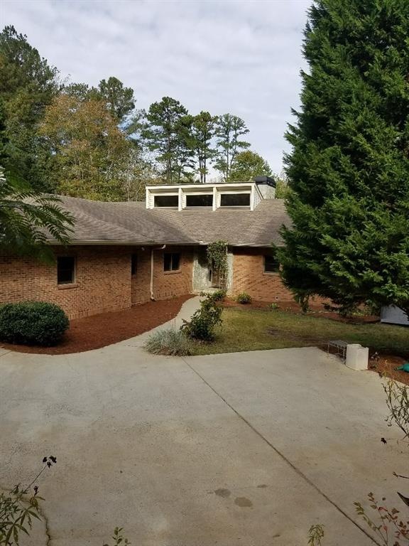 4320 Bishop Lake Rd, Marietta, GA 30062 - photo 1