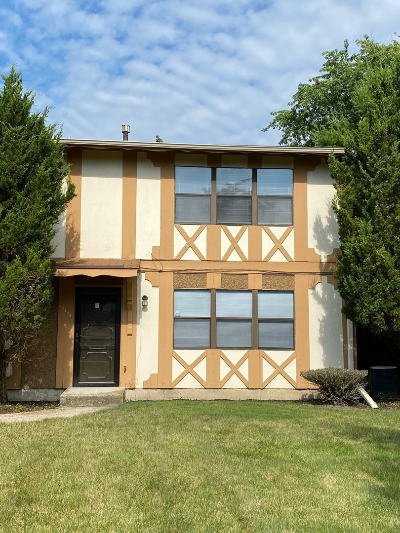 19125 Pine Dr unit 117, Country Club Hills, IL 60478 - photo 1