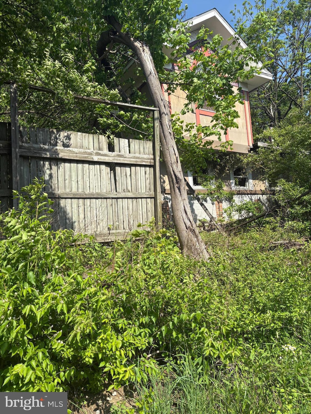 Sold $75,000 • Co-Listing Agent