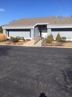 6632 Charles St, Shawnee, KS 66216 - photo 1