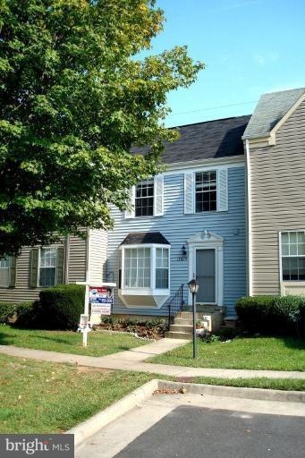 13829 Laura Ratcliff Ct, Centreville, VA 20121 - photo 1