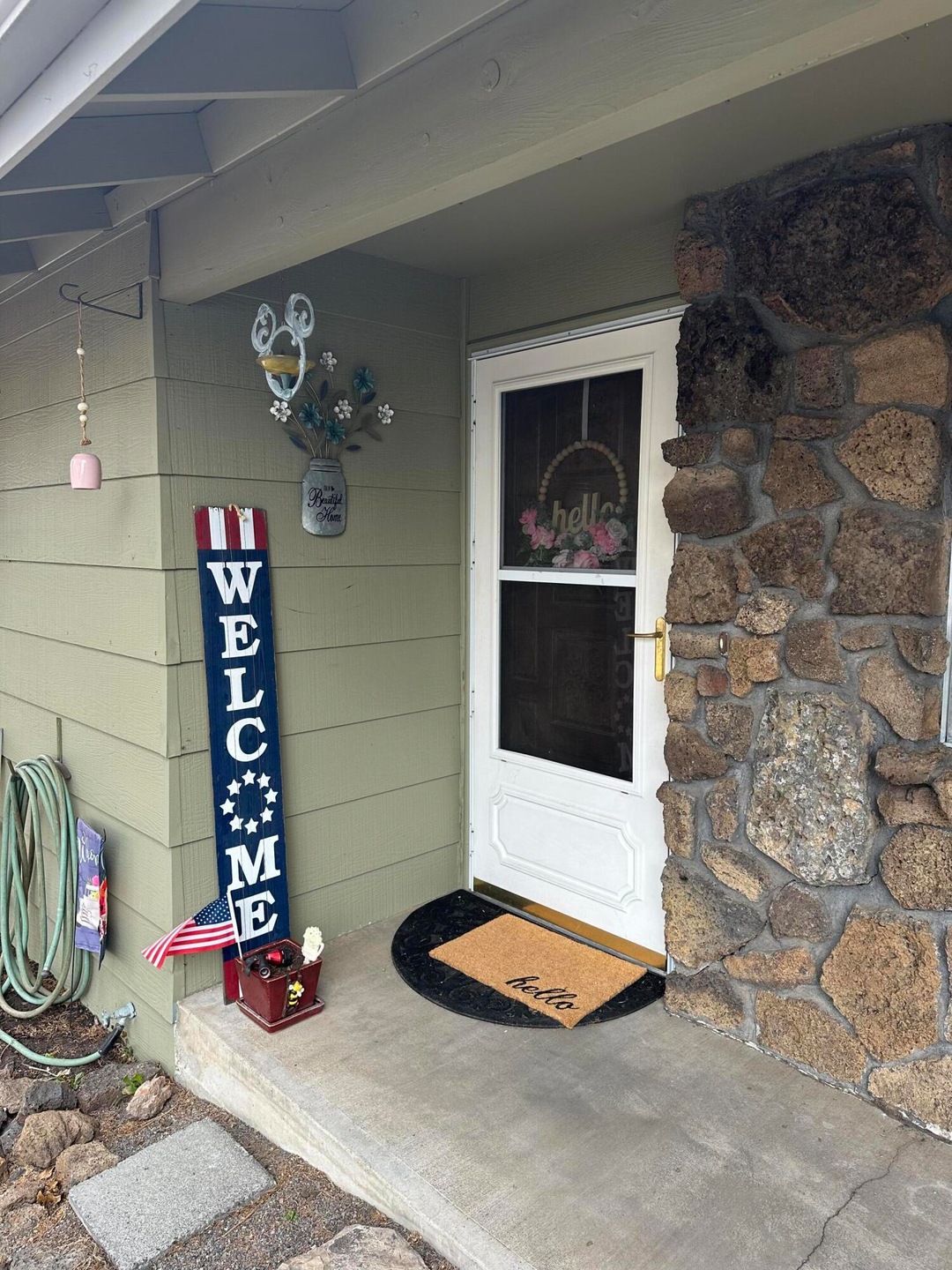 20240 Fairway Dr unit and 20242, Bend, OR 97702 - photo 1