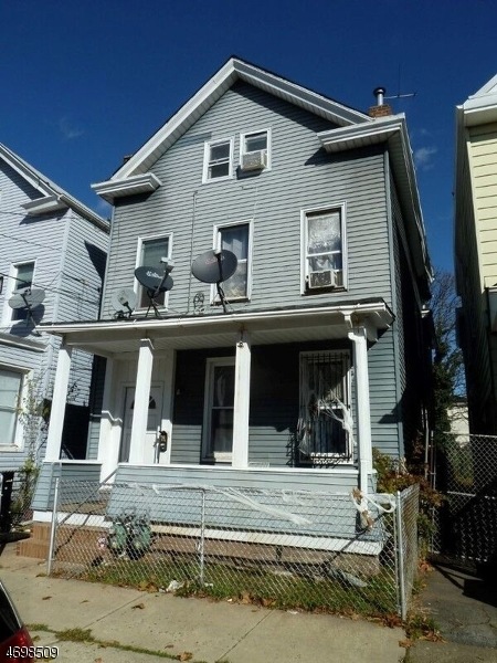 161 Livingston St, Elizabethport, NJ 07206 - photo 1