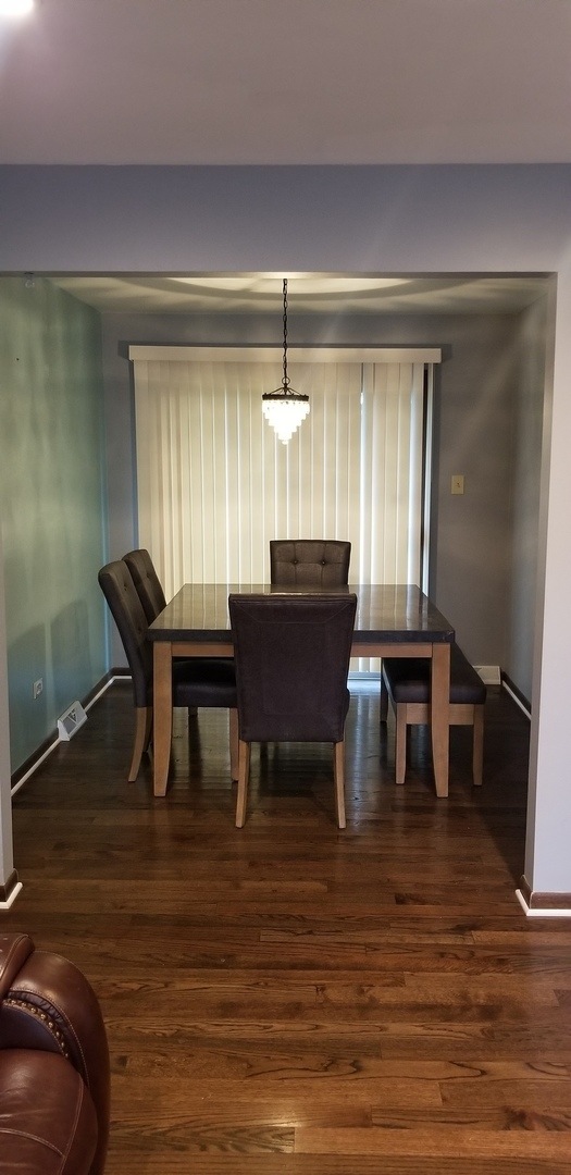 18105 Rockwell Ave, Homewood, IL 60430 - photo 1