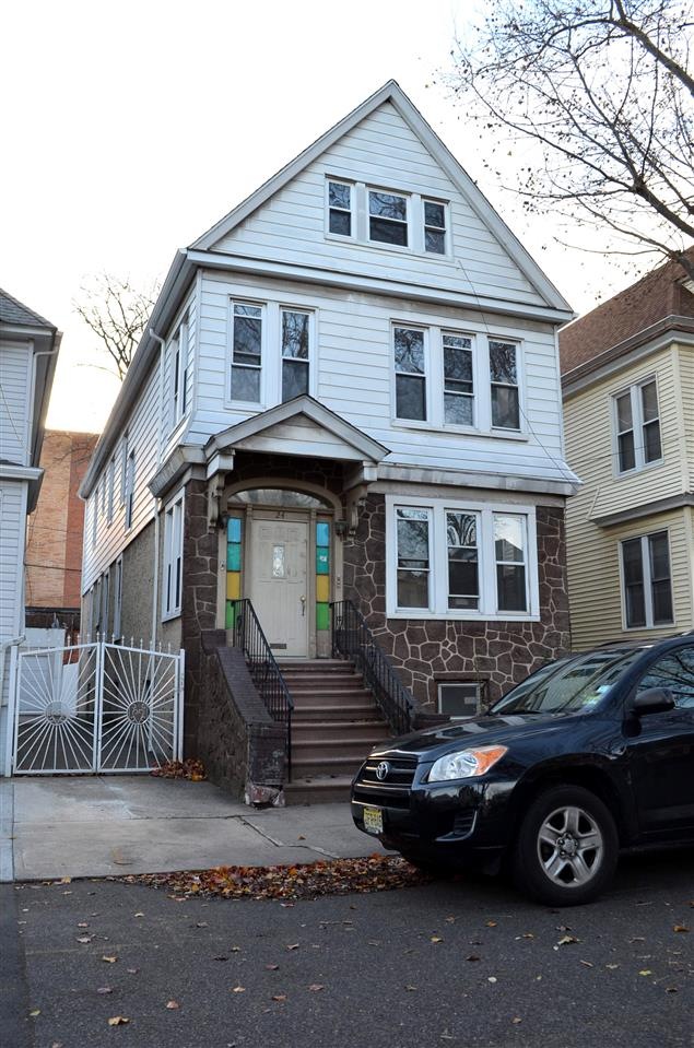 24 Stegman Terrace unit 1, Jersey City, NJ 07305 - photo 1