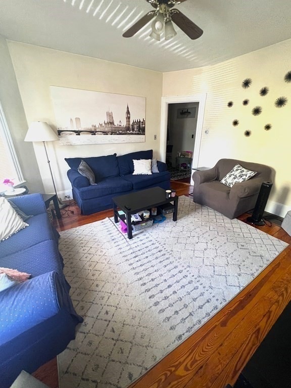 218 L St unit 1, Boston, MA 02127 - photo 1