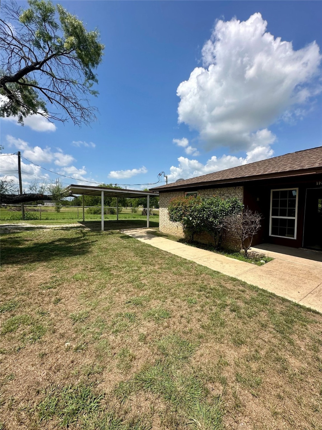122 Don Propp Rd, Azle, TX 76020 - photo 1