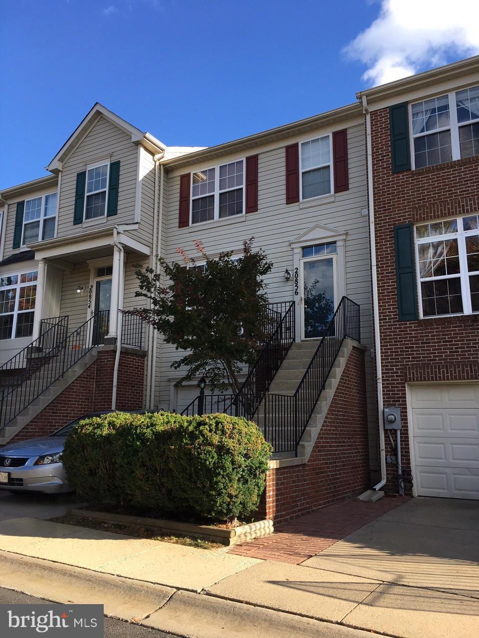 20856 Shamrock Glen Cir, Germantown, MD 20874 - photo 1